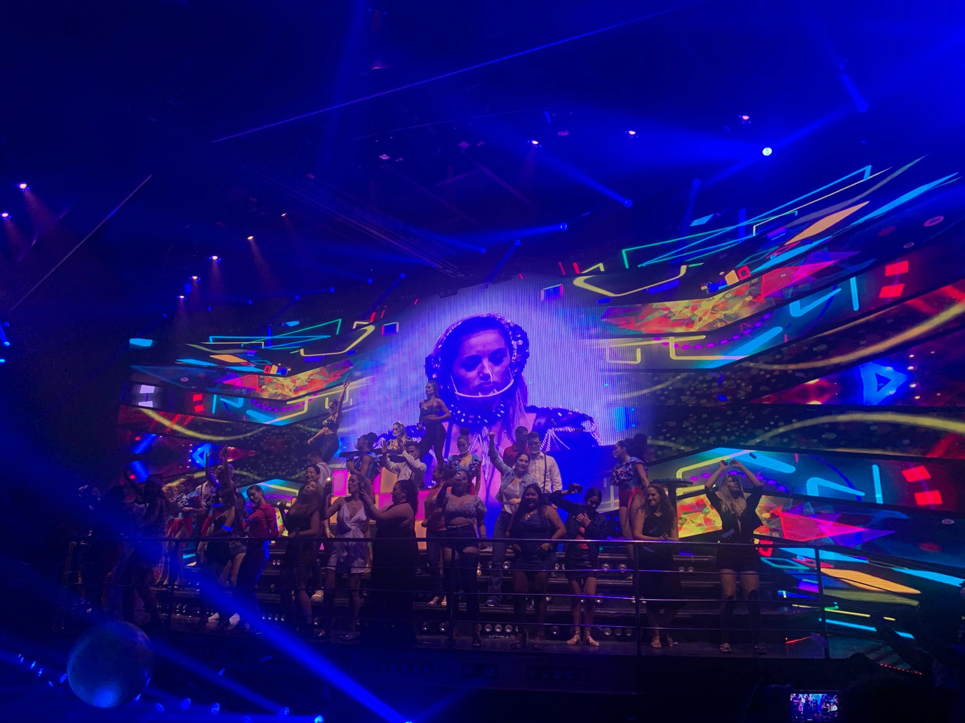 Coco Bongo :: sweetdominica.com